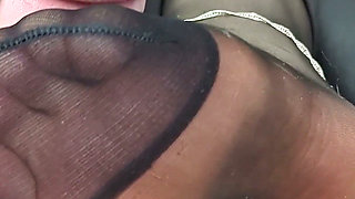 (686) Nylon Footjob in Black Pantyhose and Wetlook Leggings - Dame Olga (4k)