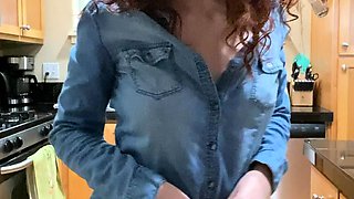 Hot Webcam Babe Loves Dildo Anal Masturbation
