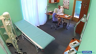 Real female with sexual needs devours my pulsating cock - faux polyclinic