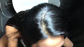 Pissing the sperm of a ladyboy her body