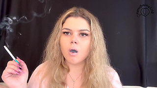 Smoking Seductress