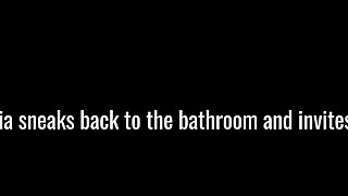 Awam Slutty MILF Sophia Lets Dylan Finger-fuck Her After She Finishes Telling Him the Sex Story - P2