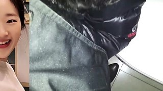 Yi Yuna Parttime Blowjob in a Toilet Enclosure