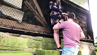 Chubby girlfriend fucked in park
