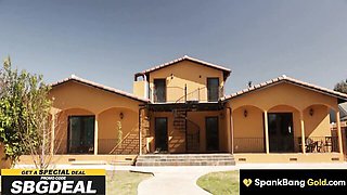 Watch appealing Jessy Jones and Morgan Lee's scene