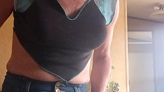 Please I need a Daddy to Serve!