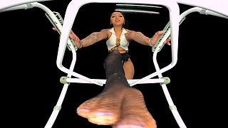 In Yo' Face! Vol. 11, Latina Toilet POV, Pissing & Gaping [passthrough]