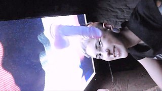 Dark haired amateur blowjob and handjob in fake taxi