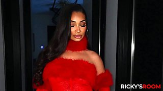 Rickysroom exploring sexy cougar softcore medusa's fuck-holes