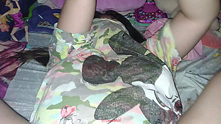 Seductive pussy moans fuel multiple orgasms fast