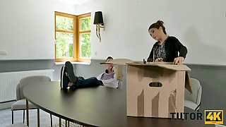 Tutor4k. electrical connection