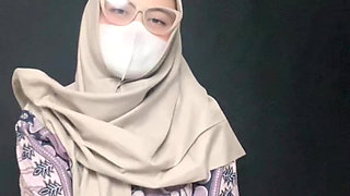 My Teacher Goes Back To School Masturbating Squirt