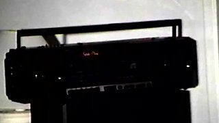 Hot amateur blonde pregnant toying her pussy solo