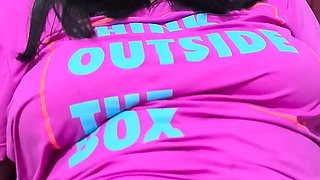 Sucking the Pussy of the Naughty Wife Sa Vanessinha