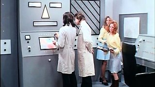 Vintage busty brunette selena steele ass drilled hard