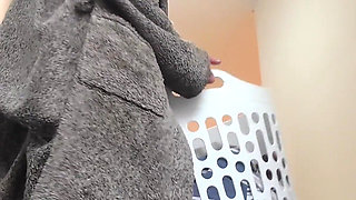 Moving Back Home with Stepmommy *taboo
