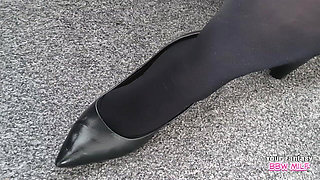 Naughty housewife teasing clit in hairy pussy with vibrator