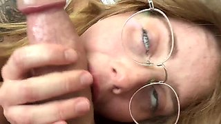 Nerdy young beauty starts her morning with romantic sex and facial