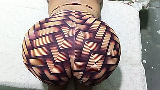 A MILF Girl Had Her Ass Stretched by a Man with a Very Large Penis.