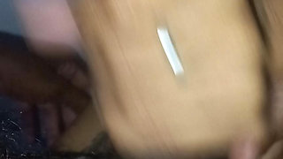 My wife's manicurists see the cock standing up and don't hesitate to suck