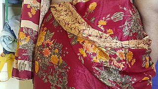 Red color saree cheating Housewife 1