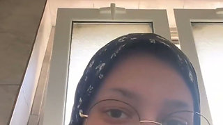 Pee in Outyroor Toilet in Hijab