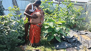 My desi wife jungle mein fucking sex doggy style