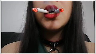 Smoking fetishist indulges in solo pleasure