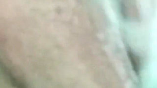 Sexy Filipina MILF Loves Making a Creamy Mess