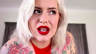 Big boobs milf masturbating