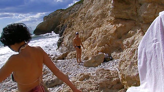 Heavy pounded wet box of juicy Teen bitch cooter looks petite full of sperm