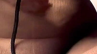 I Rip My Pantyhose and Squirt