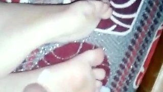 Arab Girl's Hot Milk and Feet Webcam Show