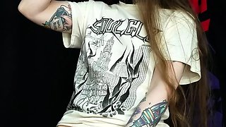 Amateur Webcam Teen Masturbates And Teases