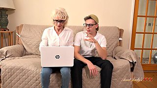 Dee Lite Fucks Aunt Judys