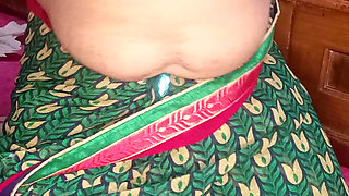 I Want Big Black Dick. Indian BBW Wife Saree Dance and Nude Show
