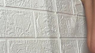 Gloryhole: It Melts as if It Was Waiting for Her