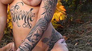 Autumn Sex in the Park, Blowjob, Cunnilingus, Orgasm, Juicy Pussy, Big Lips, Big Tits, Tattoo Girl