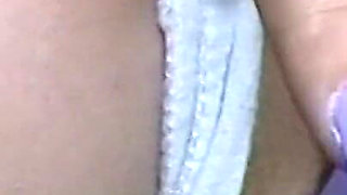 Hollywood Milf wants the cum on her tits