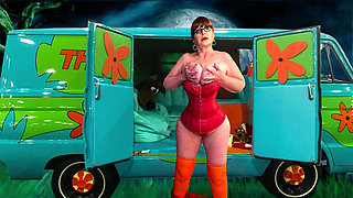 Granny Velma Dinkley's Undercover Slutty Sleuth Cock Sucker 8623 Fap