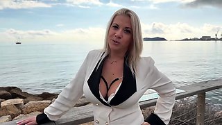 Amateur Blonde Blowjob handjob and cumshot