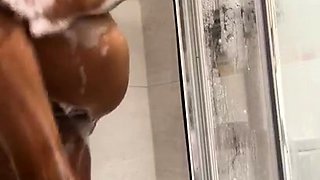 Brunette Solo Webcam Masturbation