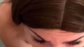 My Friend's Wife Got a Juicy Load of Cum in Her Mouth