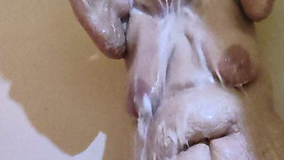 Dance Baby Dance in the Shower with No Pants