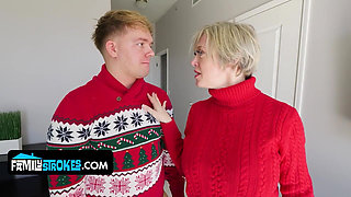Busty Curvy Stepmom Dee Williams Gets Facial From Hung Stepson