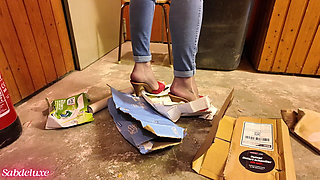 169 Cardboard Crush Kiara