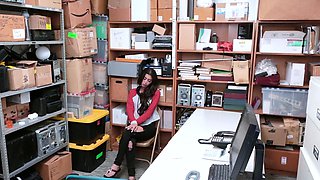 ShopLyfter-Bad Girl Will Be Fucked On The Table