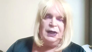 BBW TV smokes a superslim cigarette and tries on some gloves