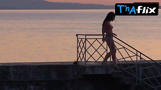 Eleonore Chalie Milk cans, Lingerie Sequence in Eau Vive