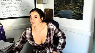 Amateur super hot brunette masturbating 3 mp4